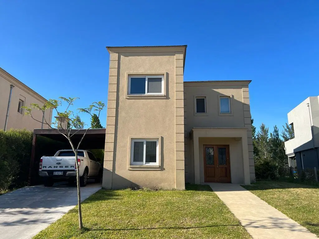 Venta Casa 5 amb. 550 M2 c/Piscina barrio Los Castaños Nordelta Tigre 4
