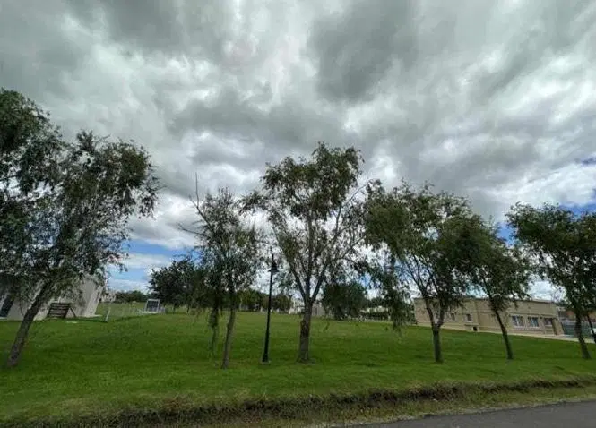 Venta Lote 2000 m2 Barrio Haras del Sur III Los Robles La Plata 5