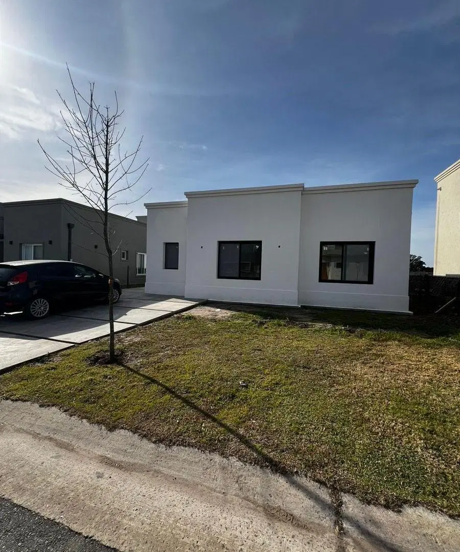 Venta Casa 4 amb. barrio Vila Marina II Villanueva Tigre 3