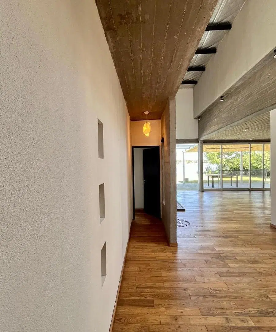 Venta c/renta Casa 5 amb. a La Laguna barrio Santa Clara Villanueva Tigre 4