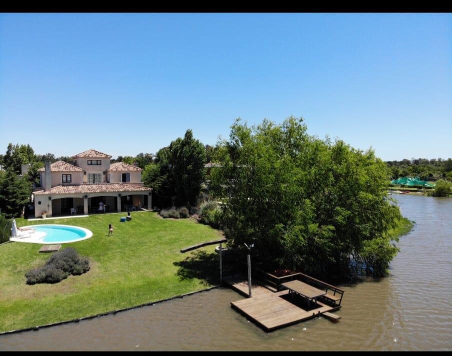 Venta Casa 5 amb. c/Renta a La Laguna barrio San Marco Villanueva Tigre
