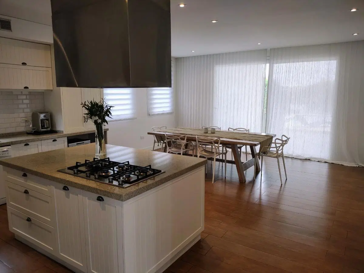 Venta Casa 6 Amb a La Laguna Barrio San Benito Villanueva Tigre 4
