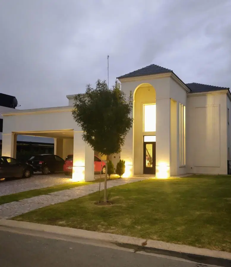 Venta Casa 6 Amb a La Laguna Barrio San Benito Villanueva Tigre 1