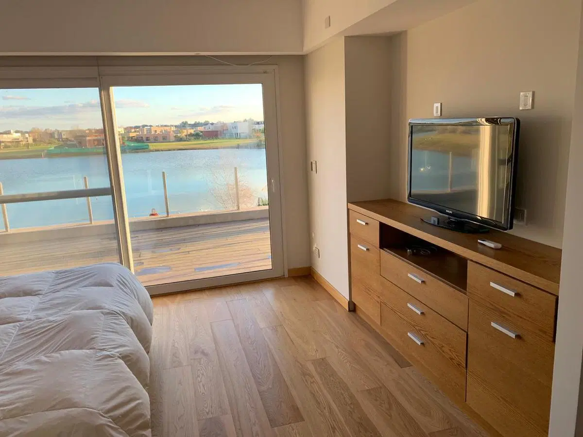 Venta Casa 8 amb a La Laguna barrio El Cantón Norte Escobar 5
