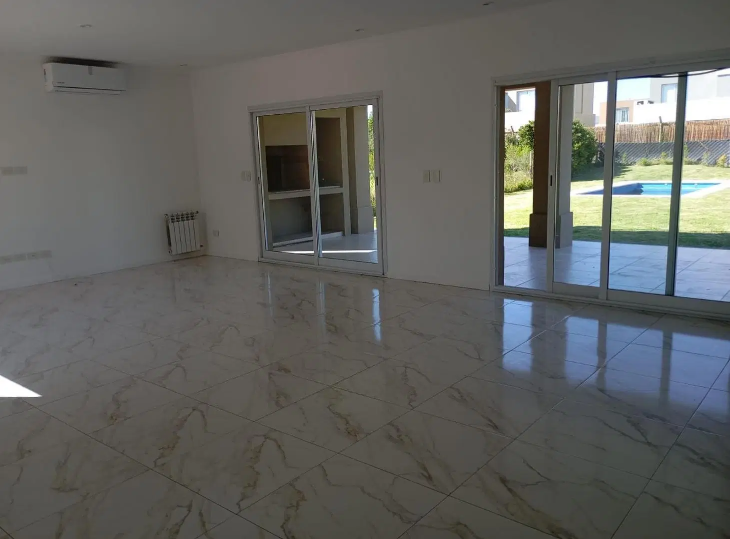 Venta Casa c/renta 5 Amb Barrio San Gabriel Villanueva Tigre 3