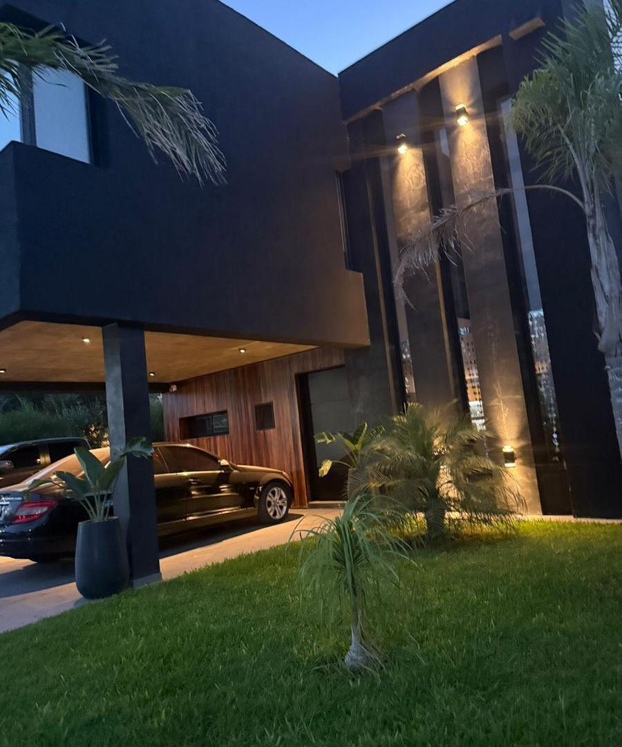 Venta Casa 5 Amb Barrio Alvear de Benavidez Tigre