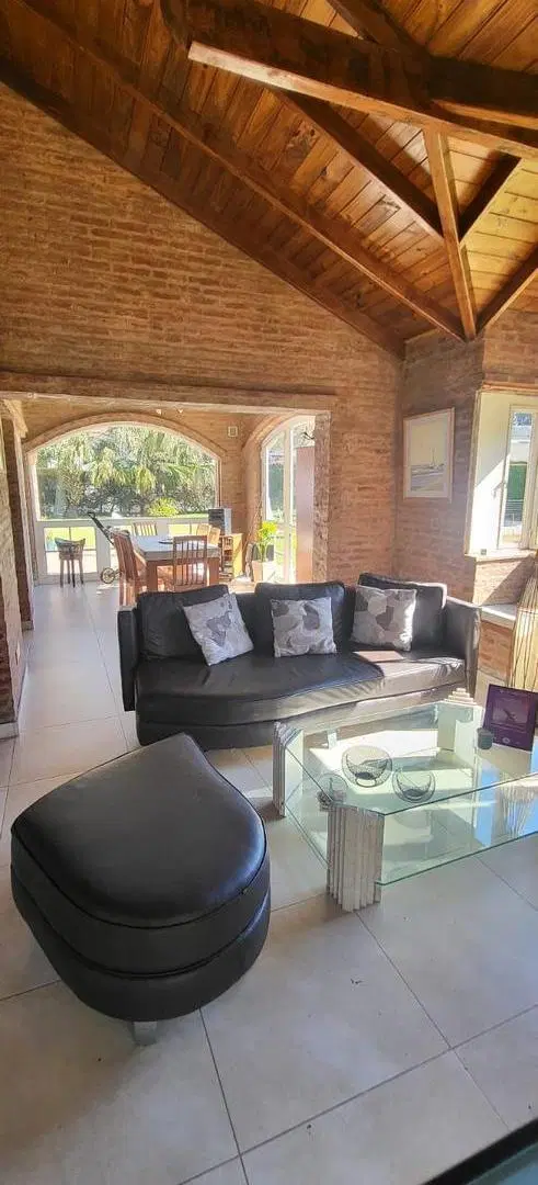 Alquiler Anual Casa 5 AMB. CON MUEBLES en Club Privado Loma Verde Escobar 3