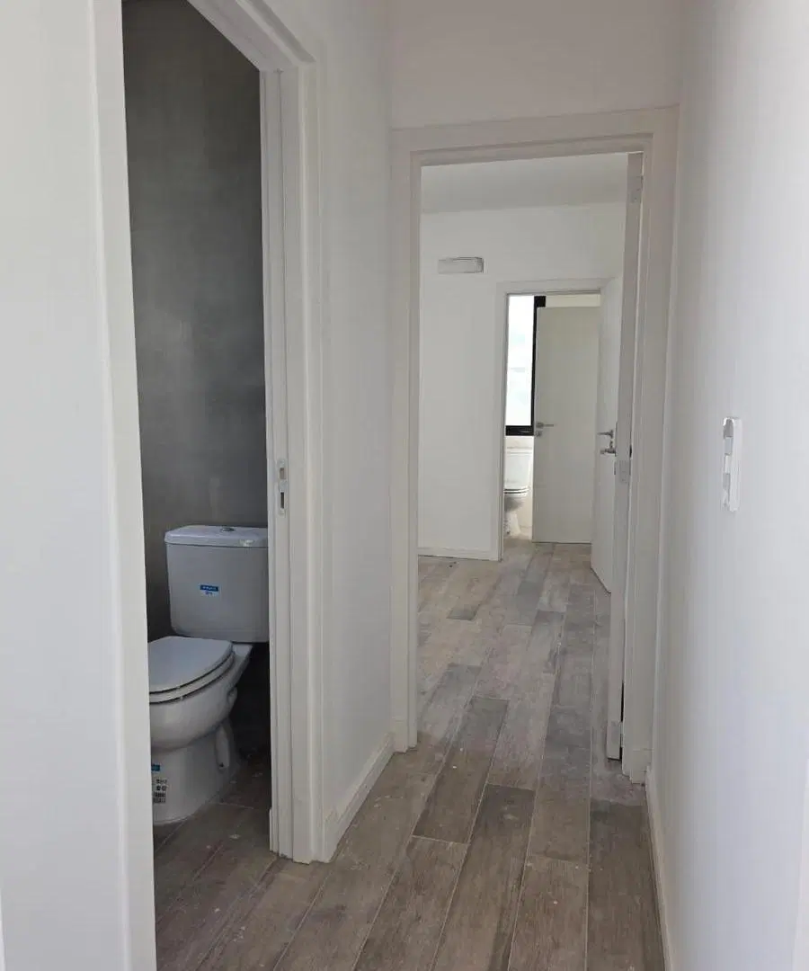 Venta Casa 5 amb. a Estrenar a La Laguna Barrio San Matias Escobar 2
