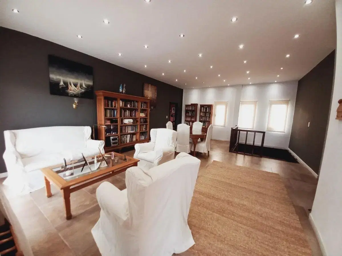 Venta Casa 7 Amb a La Laguna Barrio San Benito Villanueva Tigre 1