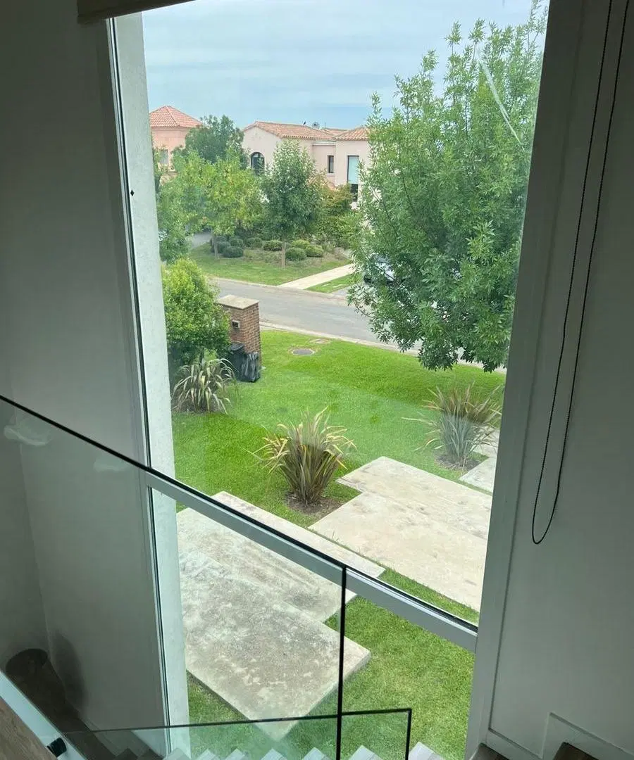 Venta Casa c/alquiler 5 amb a La Laguna barrio San Benito Villanueva Tigre 8