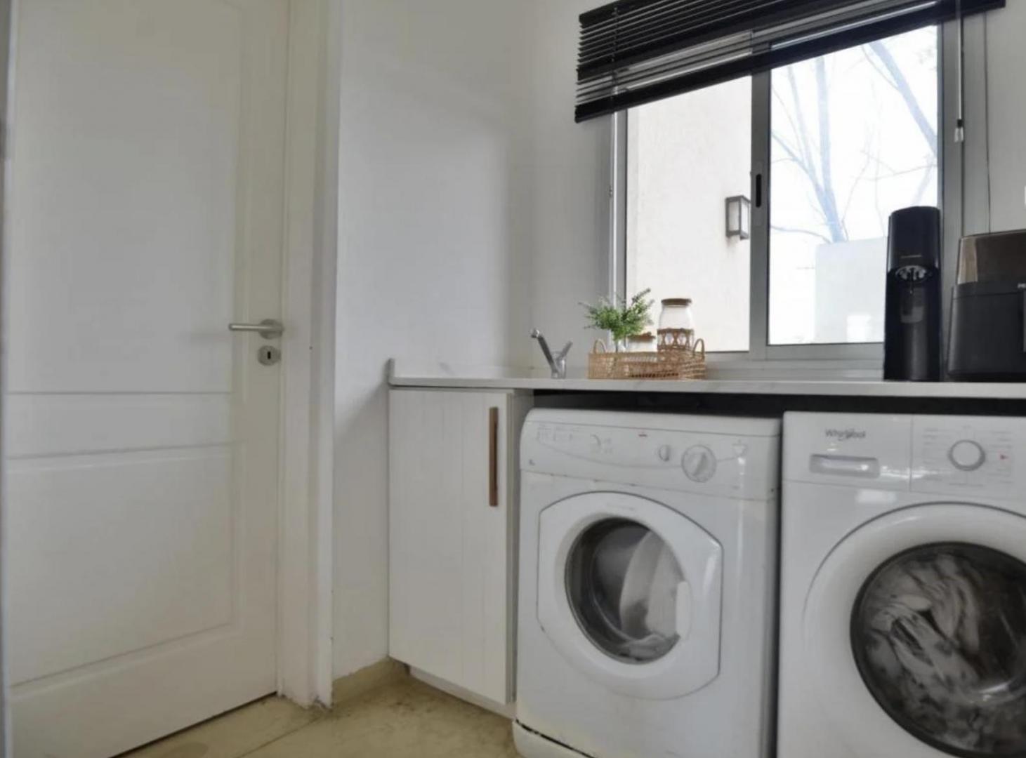 Foto de Venta Casa a La Laguna 6 Amb Barrio San Benito Villanueva, imagen 1