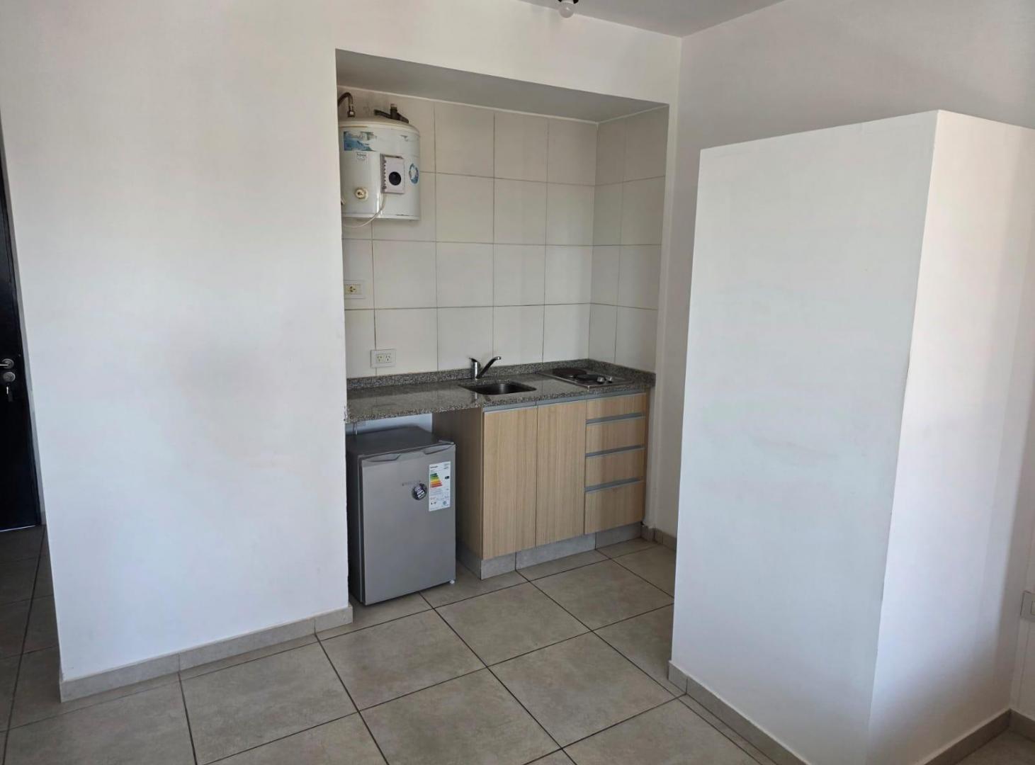 Foto de Venta Monoambiente con Balcón en Escobar Centro, imagen 3