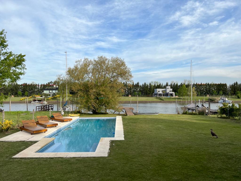 Foto de Venta casa 4 amb. 1.200 M2 al río barrio San Juan Villanueva Tigre, imagen 1