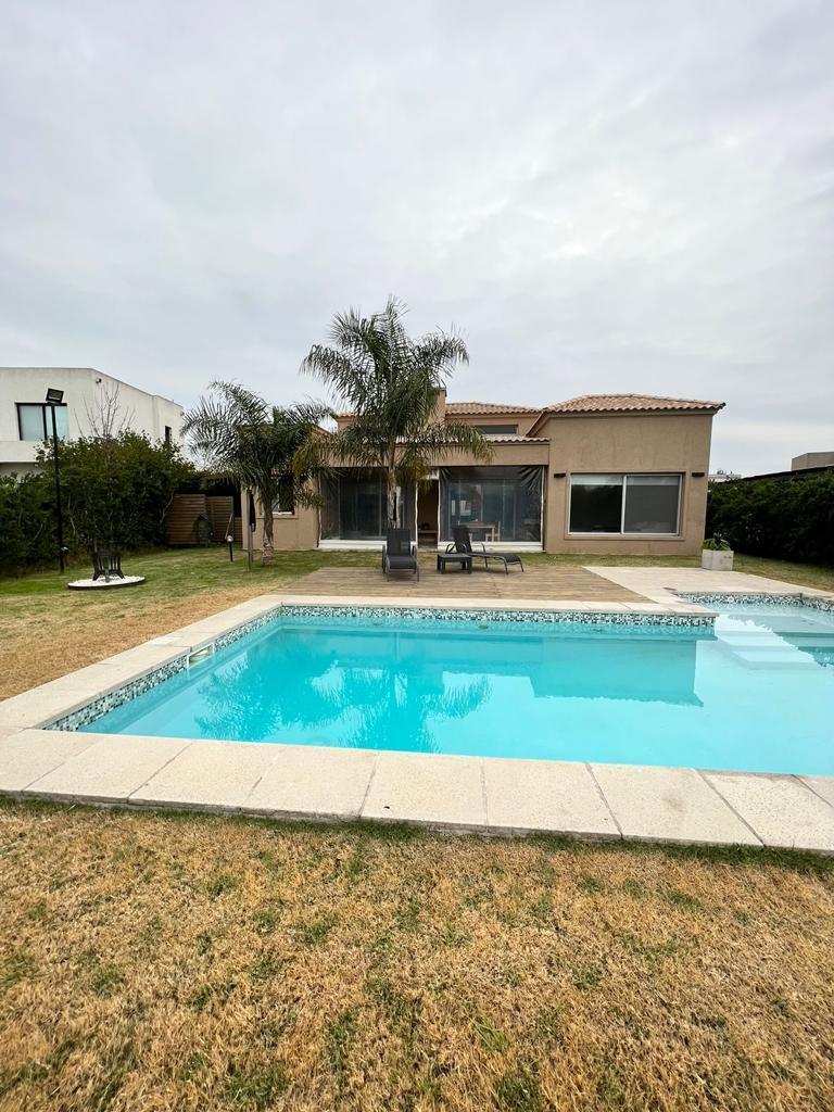 Foto de Alquiler Anual Casa AL RIO Barrio San Marco Villanueva Tigre, imagen 4