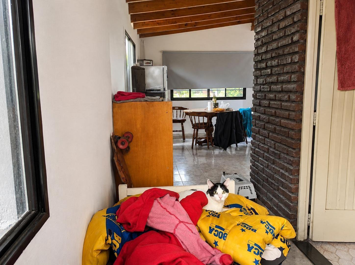 Foto de Venta Casa 6 Amb Lote 1500m2 apta credito Barrio Los Platanos, imagen 2