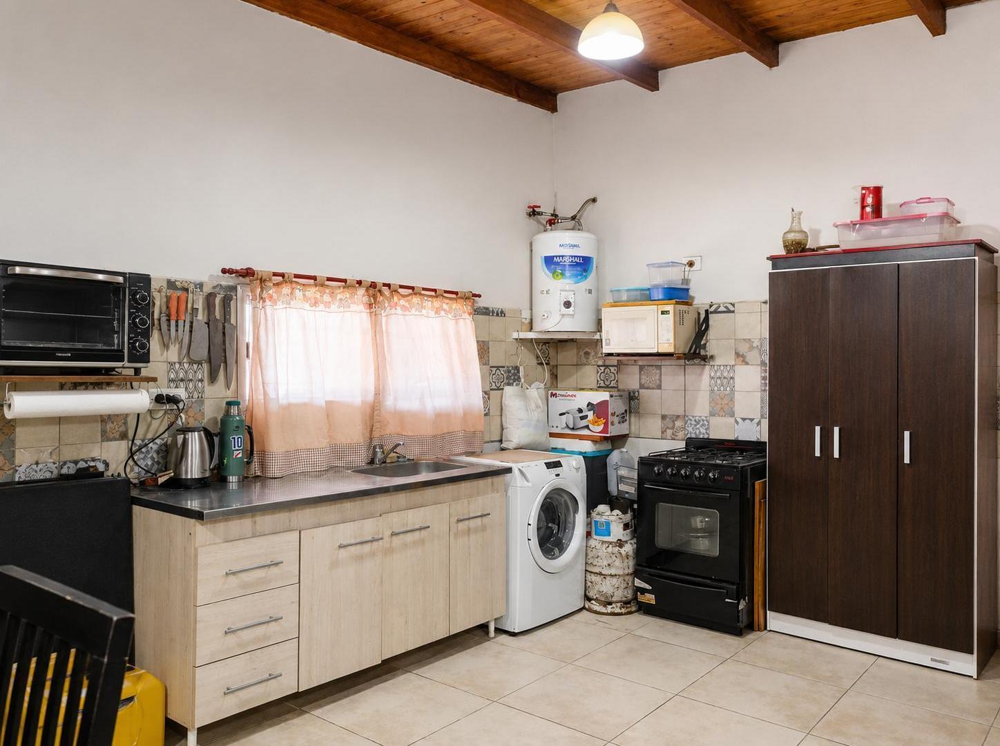Foto de Venta Casa 2 Amb en Garín Escobar Excelente Ubicación, imagen 2