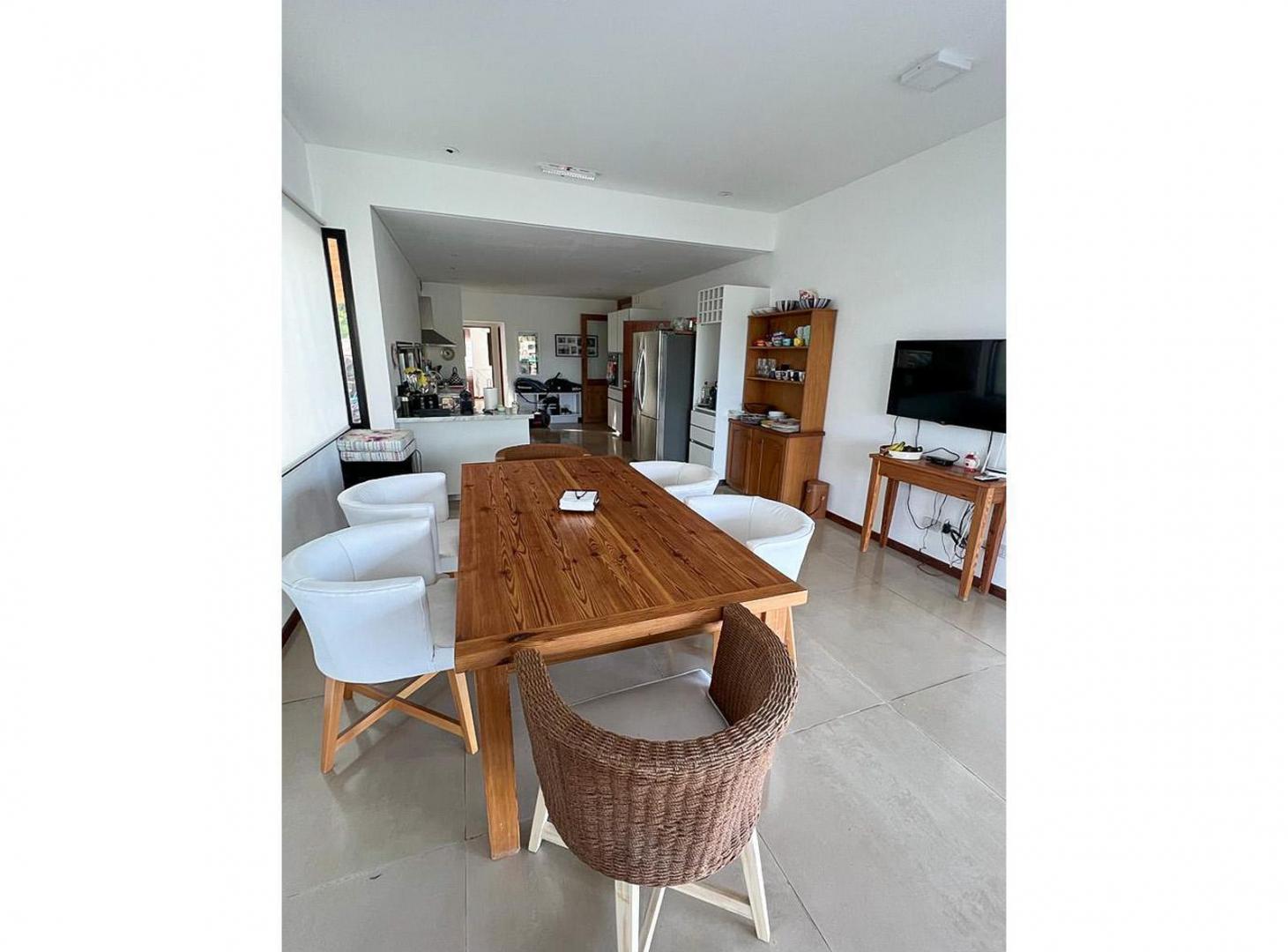 Foto de Venta casa 4 amb. 1.200 M2 al río barrio San Juan Villanueva Tigre, imagen 2