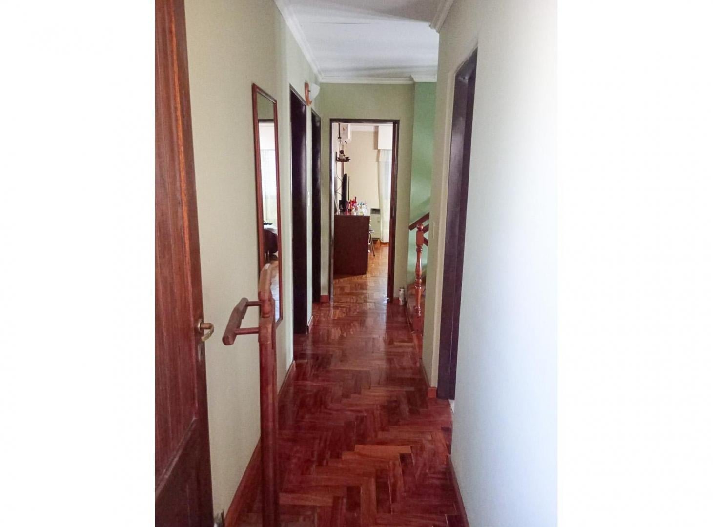 Foto de Venta Casa 5 amb. apto. credito barrio Ingeniero Maschwitz Escobar, imagen 2