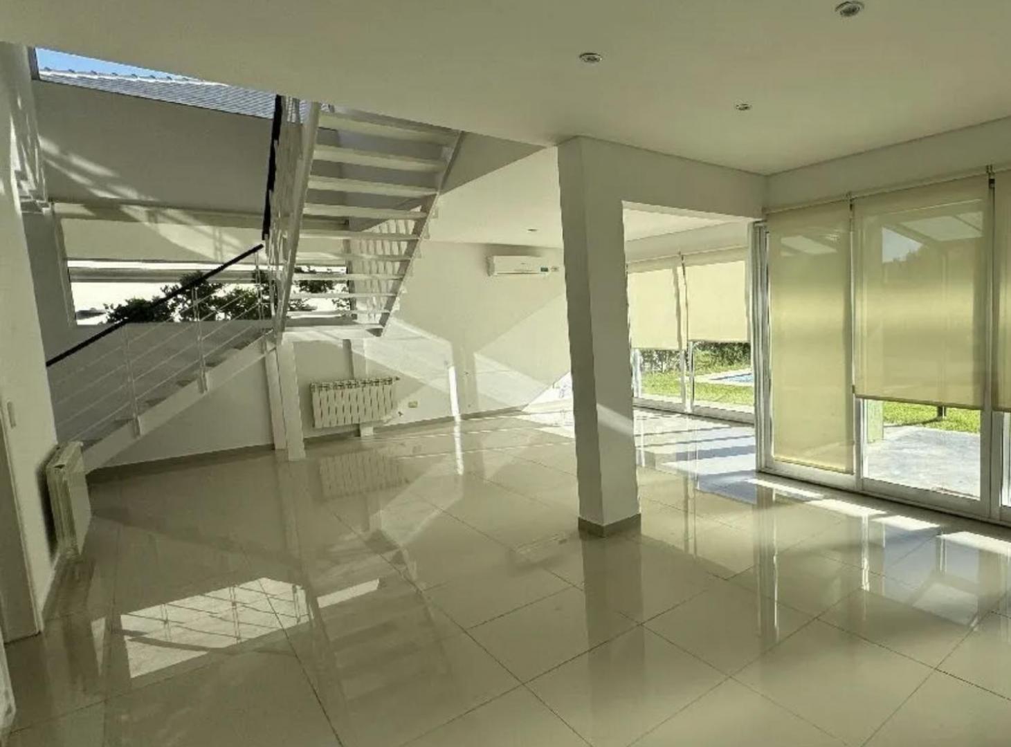 Foto de Venta Casa 5 Amb Barrio Los Alisos Nordelta Tigre, imagen 4
