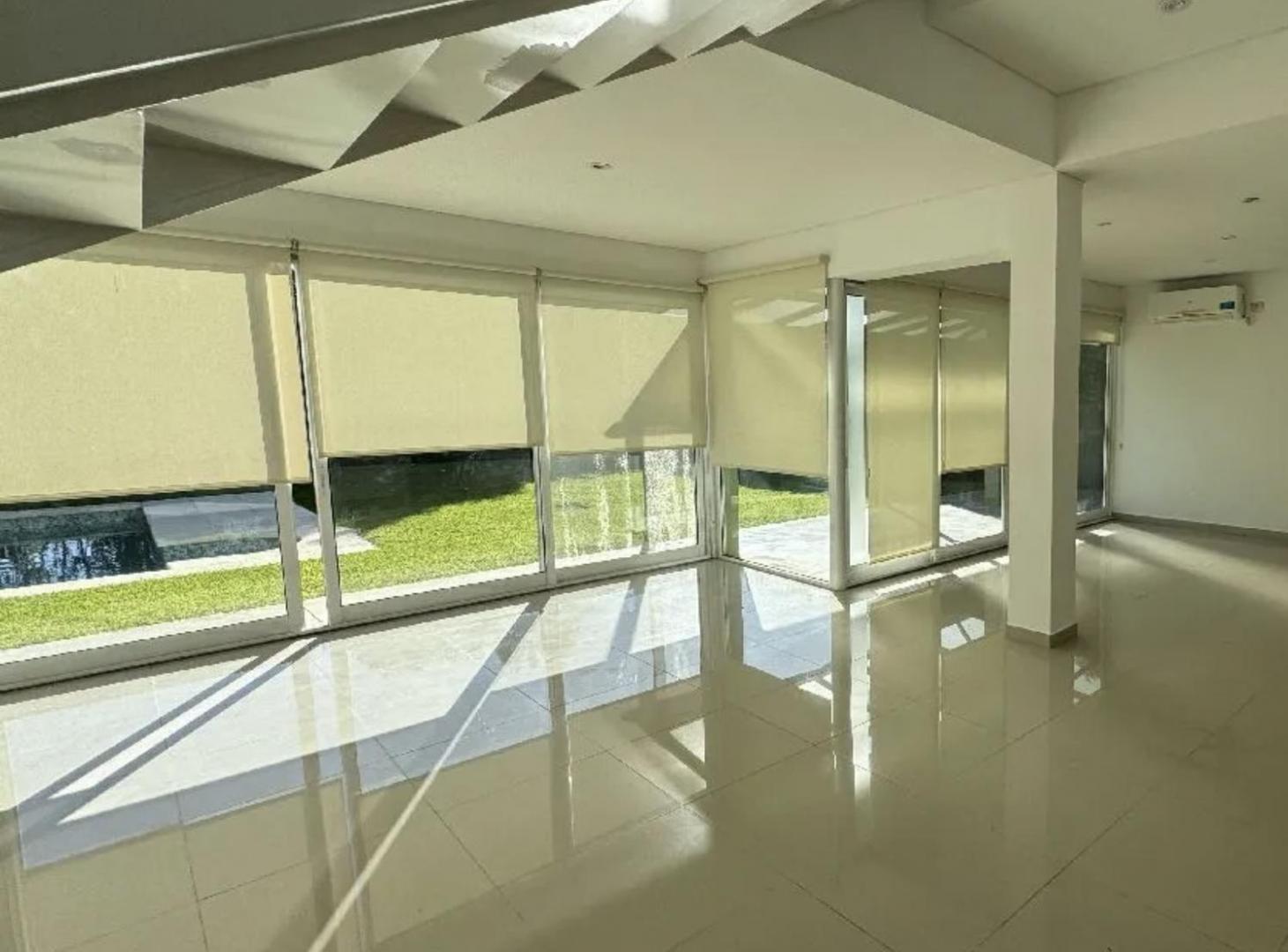 Foto de Venta Casa 5 Amb Barrio Los Alisos Nordelta Tigre, imagen 1