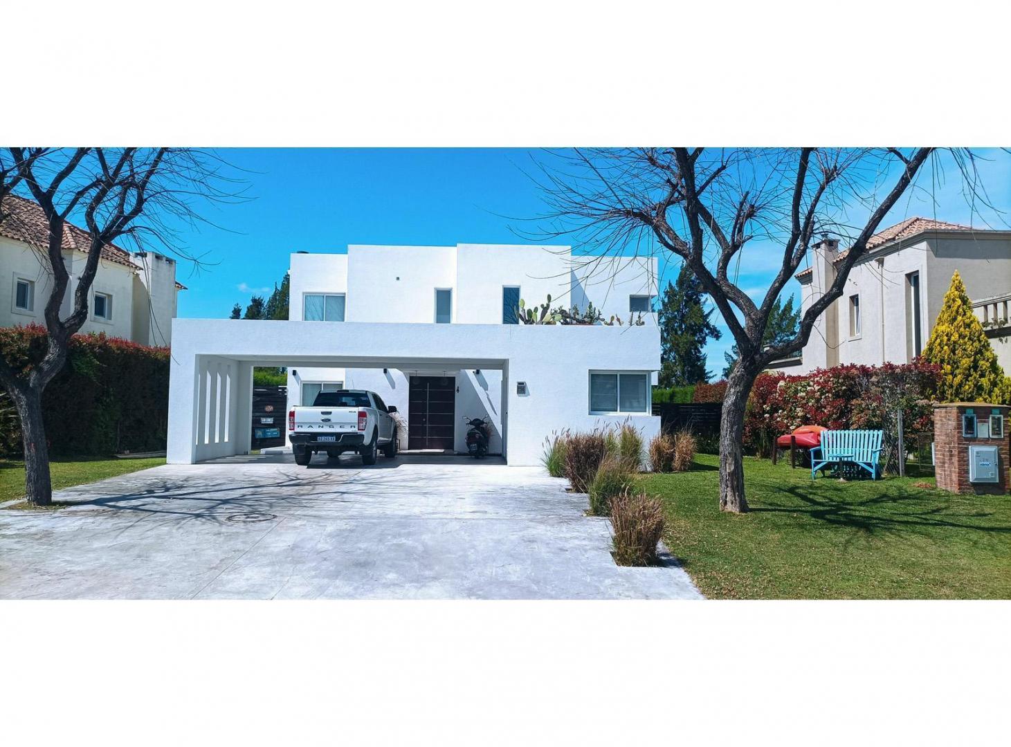 Foto de Venta Casa 5 amb. 1.000 M2 al Golf apta crédito barrio San Isidro, imagen 3