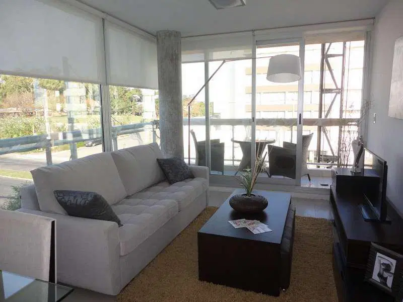 1 - Blanes Viale 12 3° 310 5