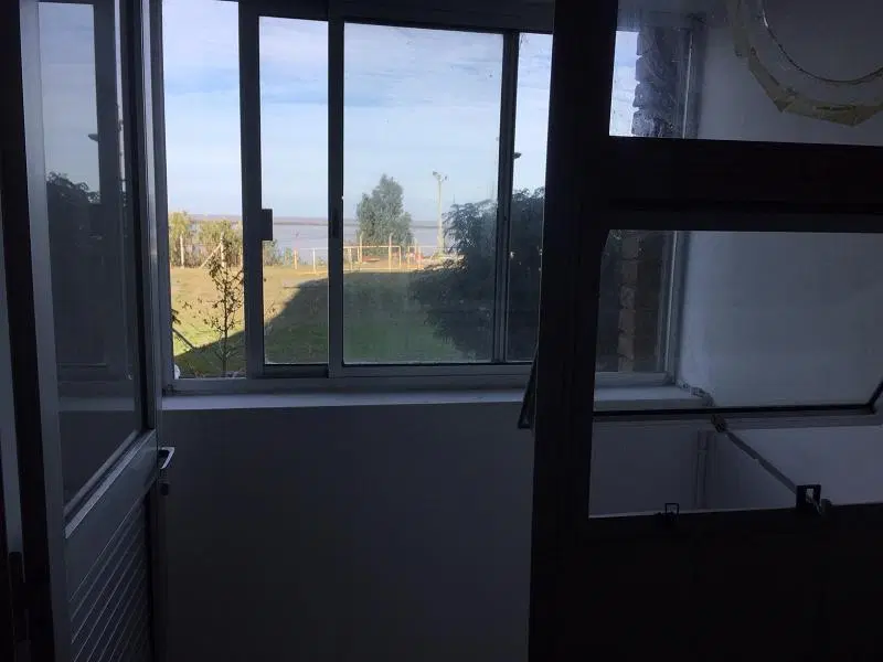 Departamento de 2 dormitorios con vista al río 3