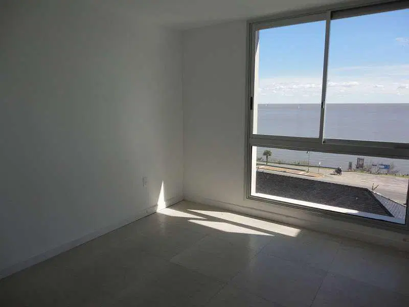 Departamento con Vista al Río - Colonia 2