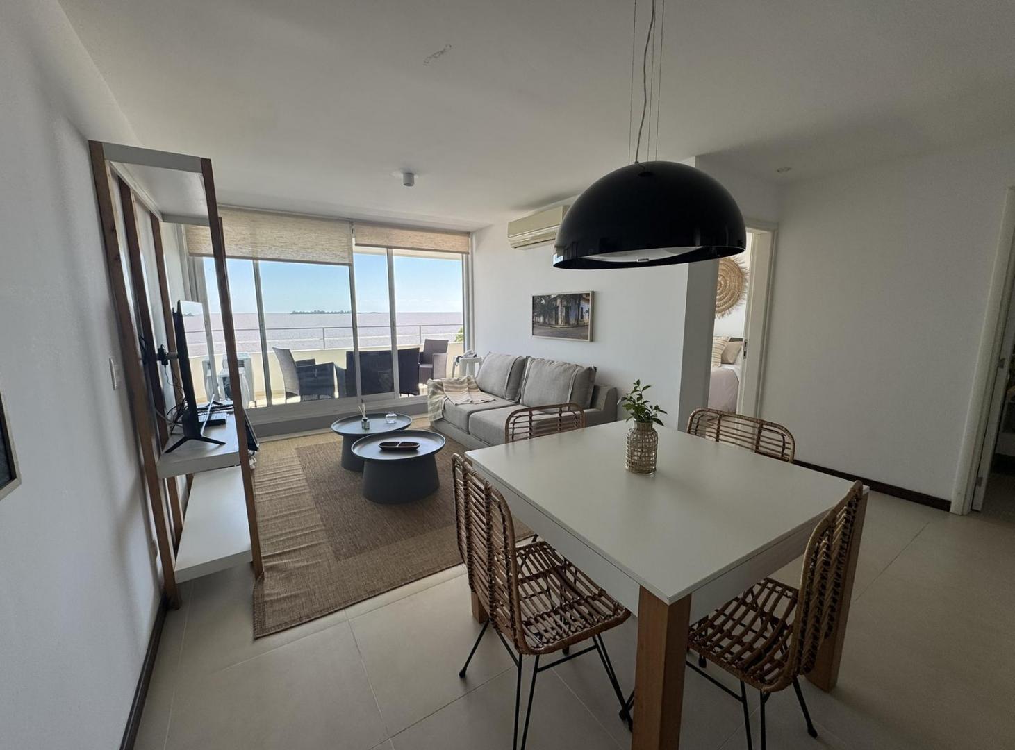 Foto de Apartamento en Venta Frente al Río en Colonia | Terraza con Parrilla y, imagen 1