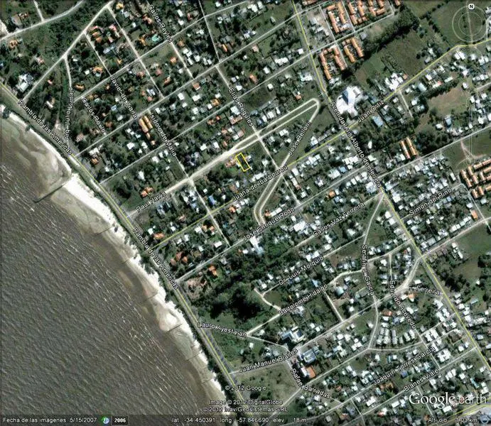 Terreno único a 150mts de rambla de Colonia 4