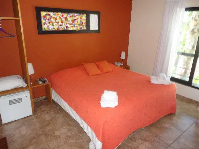 Hotel en calle 18 de Julio- Colonia del Sacramento 4