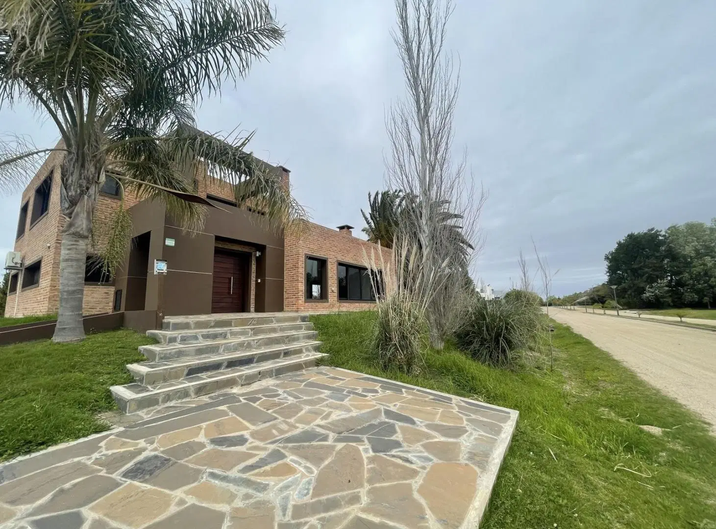 Magnífica propiedad en Real de San Carlos Village 3