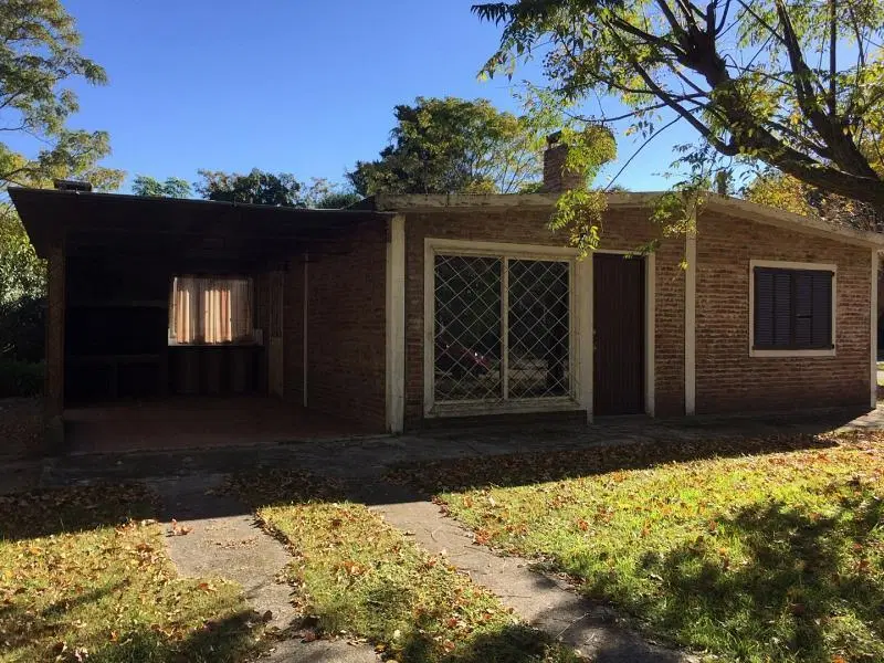 Venta casa 2 dormitorios Santa Ana Colonia 3