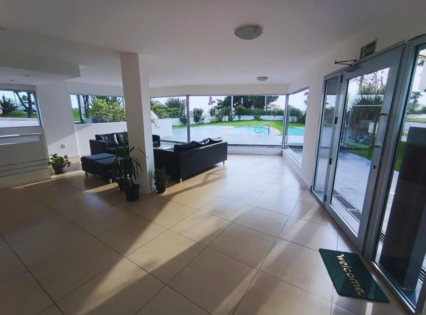 Venta de apartamento, sobre rambla! Colonia del Sacramento 5
