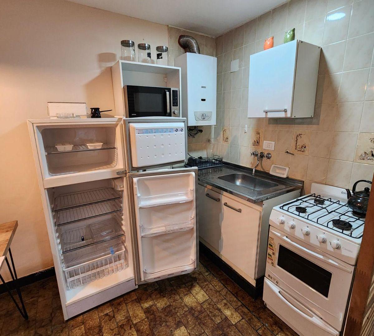 Foto de CENTRO Depto 1 dormitorio amoblado y equipado Calef Balcon Seguridad 24, imagen 3