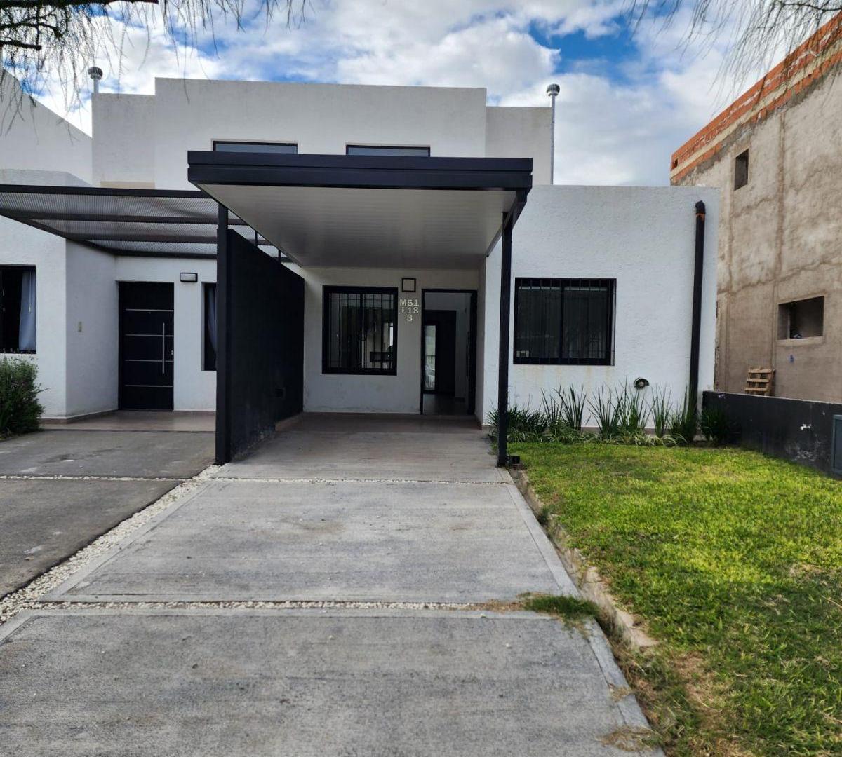 Foto de DOCTA. VENTA DUPLEX NUEVO A ESTRENAR! 2 dor, Baño zonif, Quincho, imagen 1