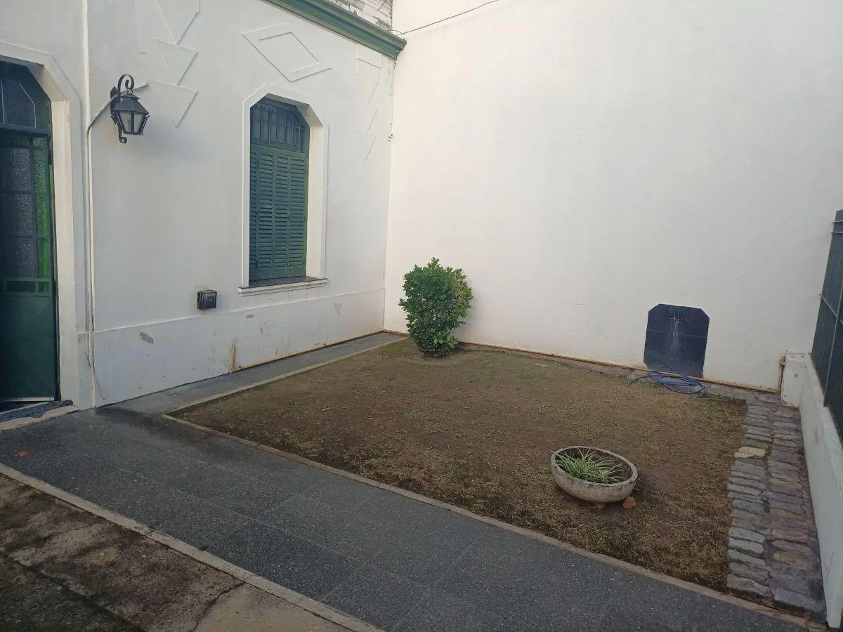 Excelente casa en muy buenas condiciones 1