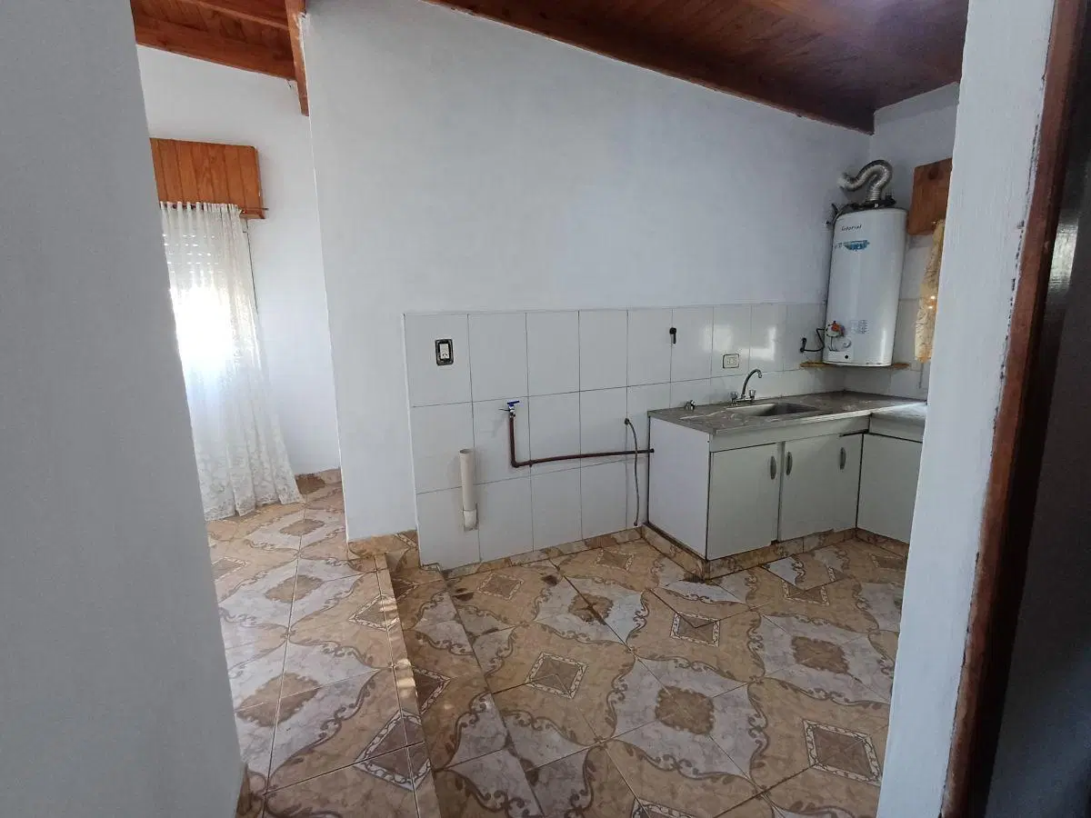 Departamento en planta alta 2 dormitorios 4