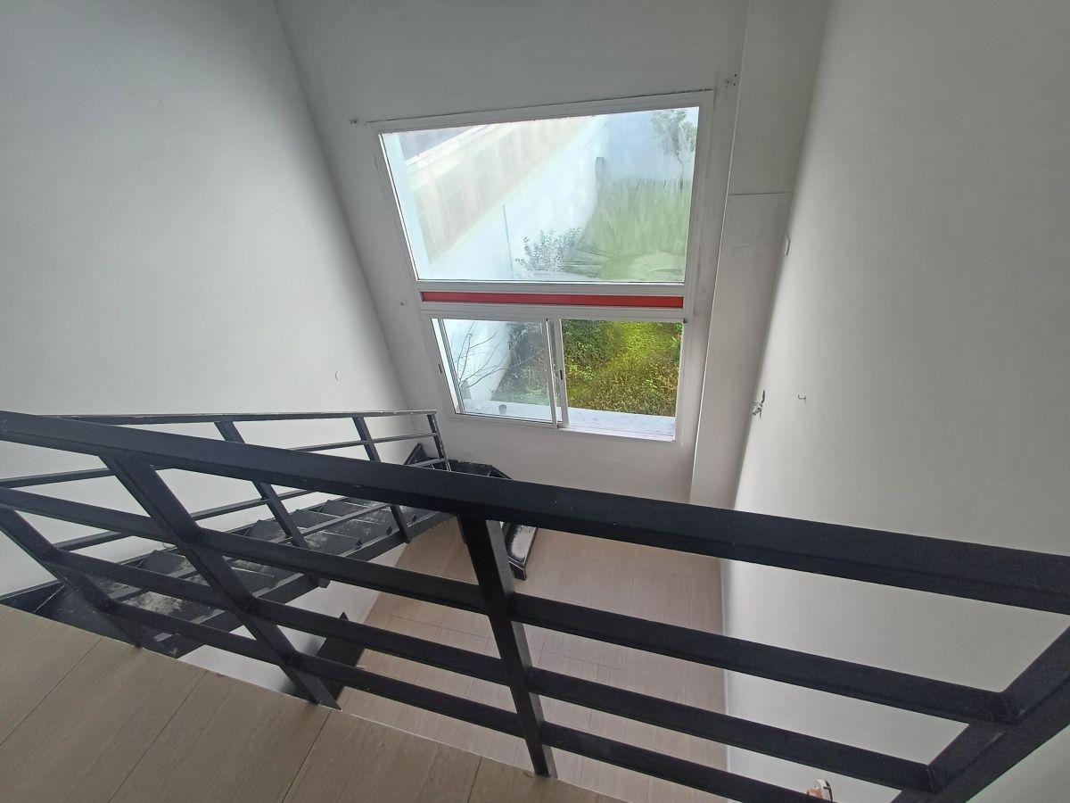 Foto de Departamento de 20 m² en alquiler en Lanus Oeste, imagen 2