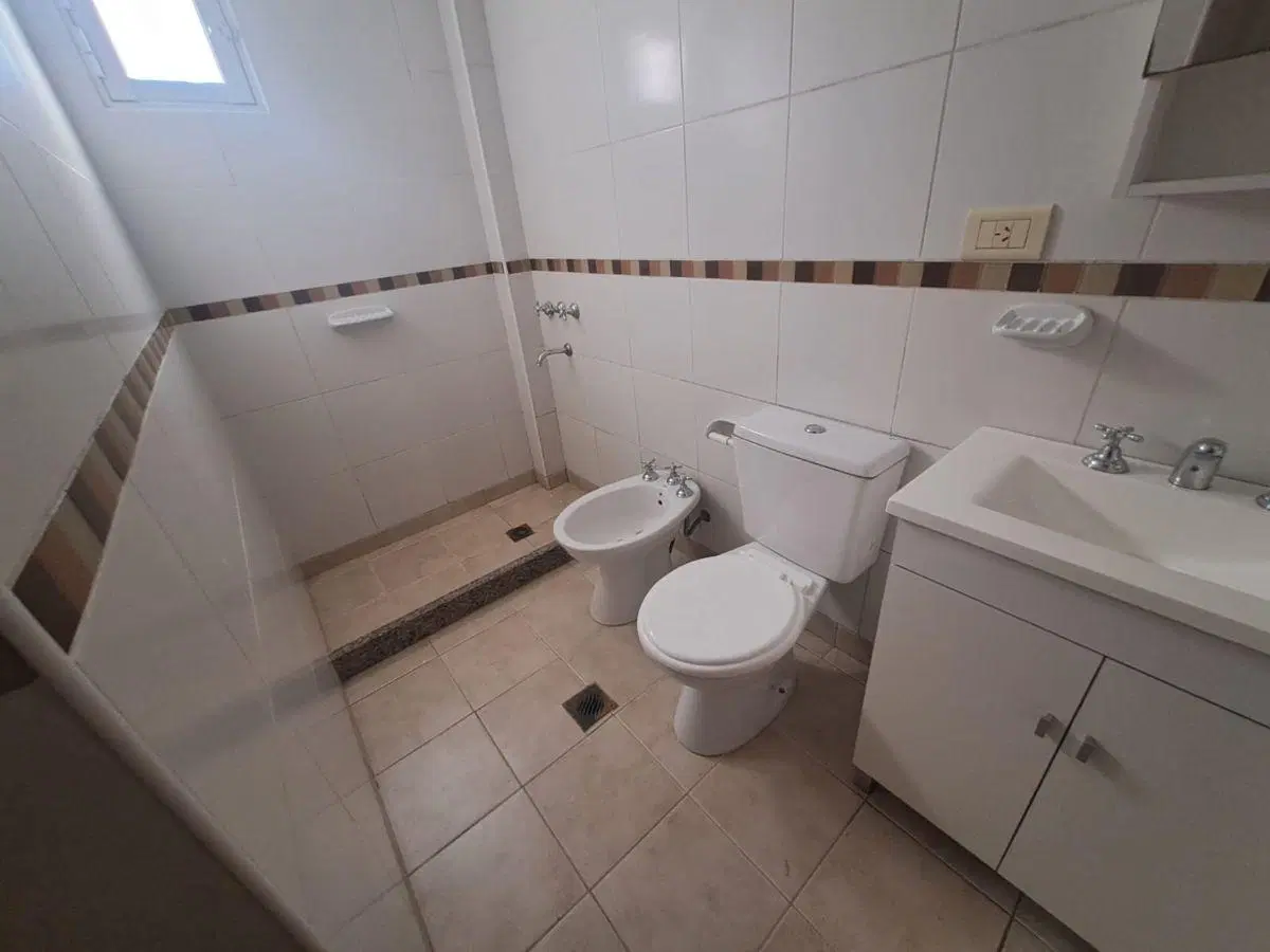 Departamento en Alquiler en Barrio Remedios de Escalada | San Nicolás 1540 | Cerca de UCA y Medicina 2