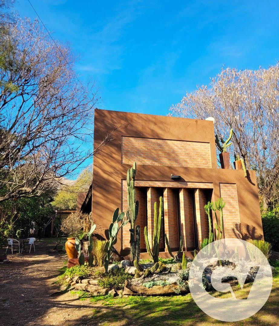 Foto de HERMOSO CHALET CON PILETA Y FRUTALES, MERLO SAN LUIS, imagen 4