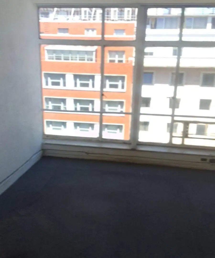 EXCELENTE PISO DE 100 METROS AVENIDA CÓRDOBA 333 4
