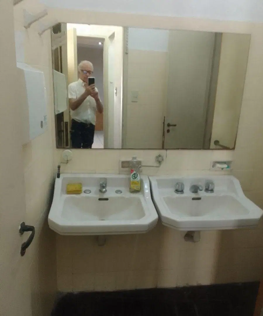 EXCELENTE PISO DE 100 METROS AVENIDA CÓRDOBA 333 1