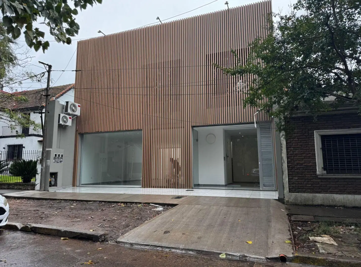 Local en alquiler City Bell, La Plata 2