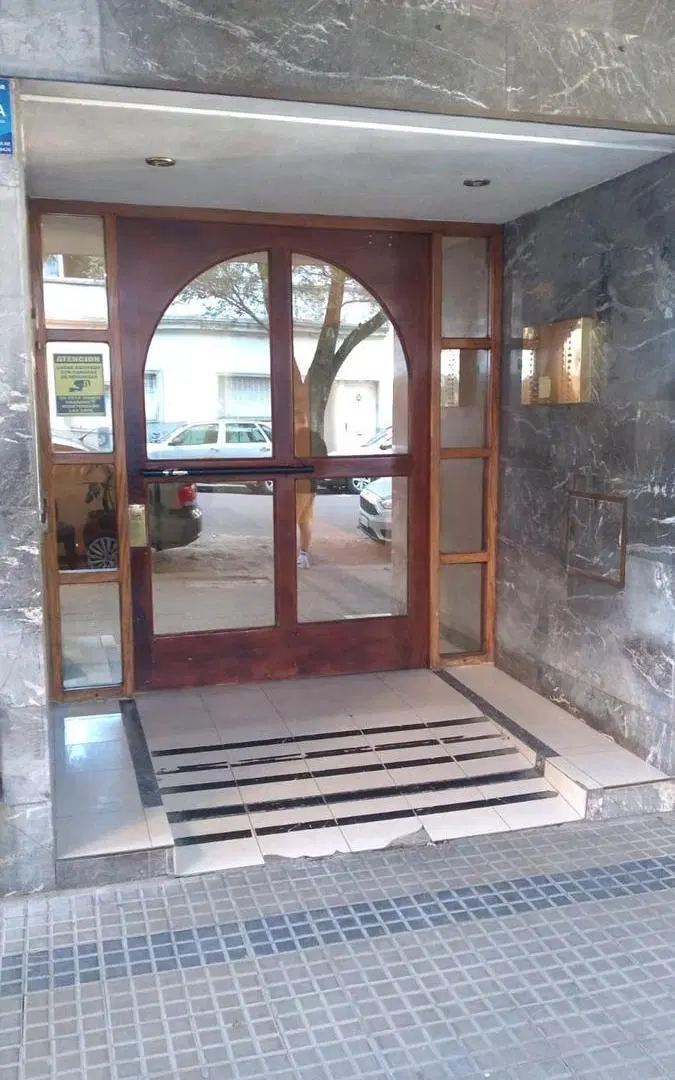 Departamento 2 dormitorios en venta La Plata 1