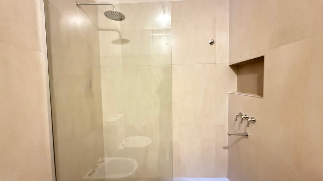 Foto de PH en Venta en La Plata, imagen 4