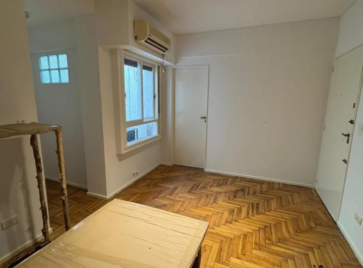 Hermoso 2 ambientes reciclado a nuevo en Caballito 1