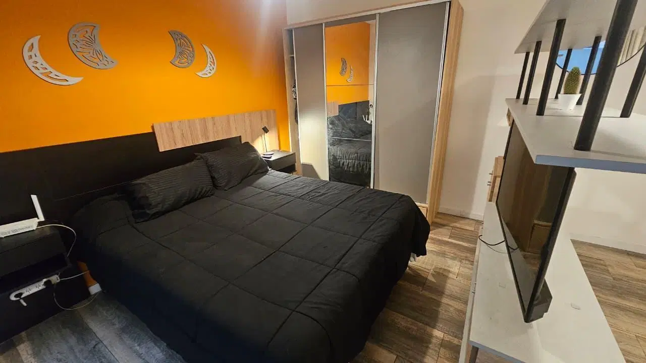 Hermoso monoambiente amoblado con patio 5