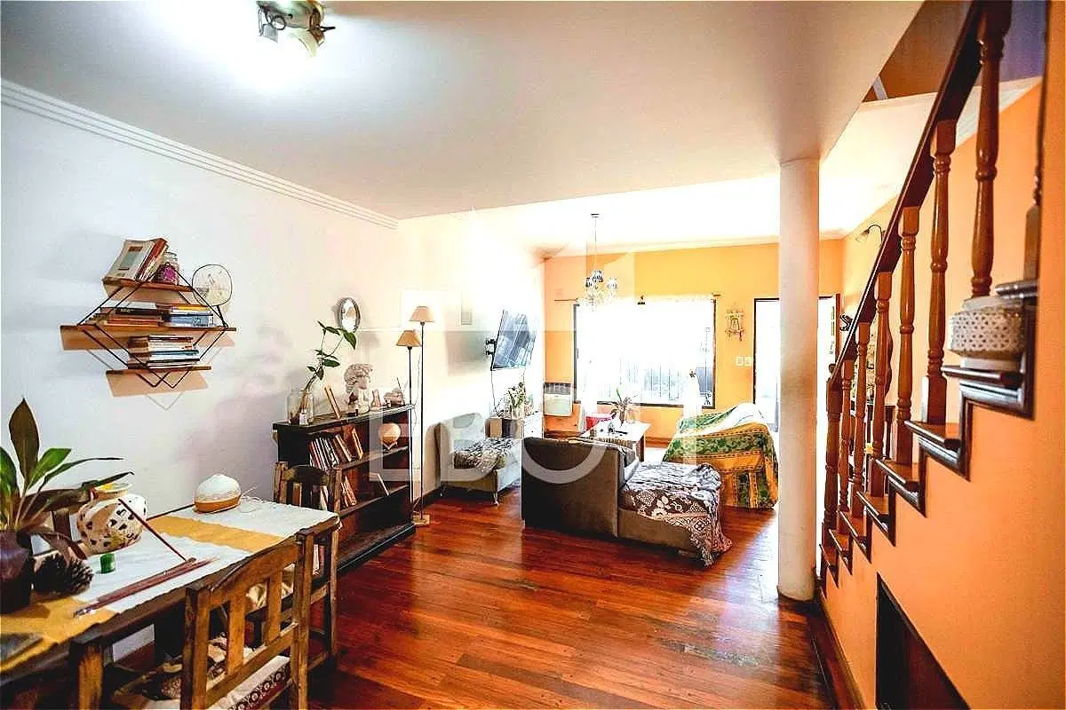 PH de Categoría en Olivos sin Expensas – Con Cochera y Patio propio parrilla– Ubicación Premium 2