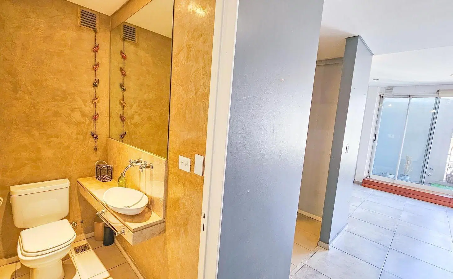 Dúplex 3 amb con cochera cubierta - renta 950usd 3